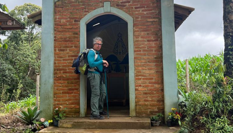 Eloizio Gomes Afonso Duraes mostra como a solidariedade pode ser um motor de transformação social, revelando que pequenas ações geram grandes mudanças.