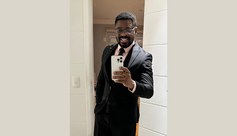 Oluwatosin Tolulope Ajidahun mostra como o fluxo sanguíneo uterino influencia diretamente a receptividade endometrial.