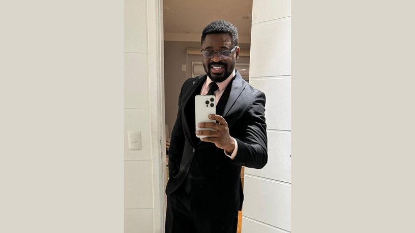 Oluwatosin Tolulope Ajidahun mostra como o fluxo sanguíneo uterino influencia diretamente a receptividade endometrial.