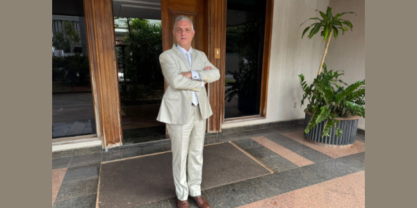 Leonardo Manzan analisa como o IVA brasileiro impacta cadeias globais de valor e políticas de preços de transferência.