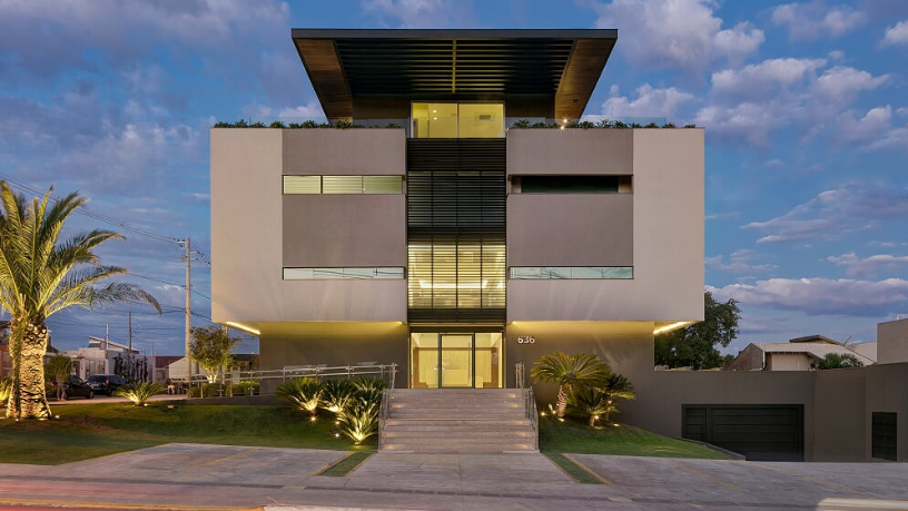 Entenda com Rodrigo Gonçalves Pimentel as diferenças práticas entre recuperação judicial e falência — e o impacto de cada alternativa no futuro da empresa.