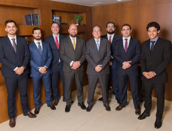 Rodrigo Gonçalves Pimentel esclarece por que recuperação judicial não é sinônimo de falência e como cada caminho pode levar a resultados completamente diferentes.