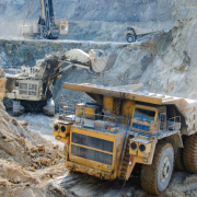 Liderroll entra na mineração e anuncia exploração de minério de ferro no Peru, ressalta Paulo Roberto Gomes Fernandes ao apontar a expansão estratégica da empresa.