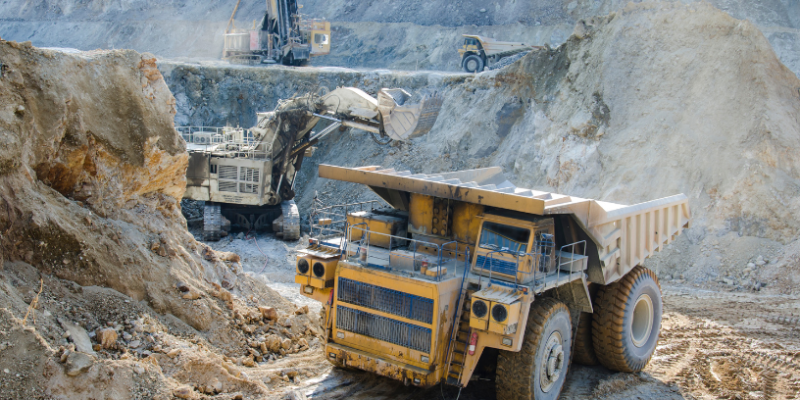 Liderroll entra na mineração e anuncia exploração de minério de ferro no Peru, ressalta Paulo Roberto Gomes Fernandes ao apontar a expansão estratégica da empresa.